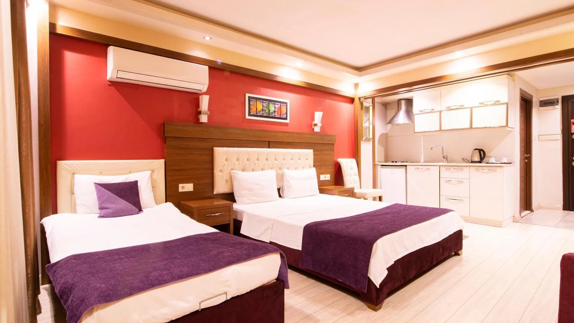 Pera Resort Hotel İstanbul 0*,  Türkiye