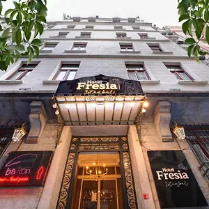  Otel Fresia